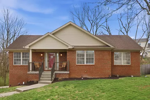 420 Village Pkwy, Nicholasville, KY 40356