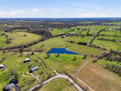 1120 Beaumont Rd, Nicholasville, KY 40356