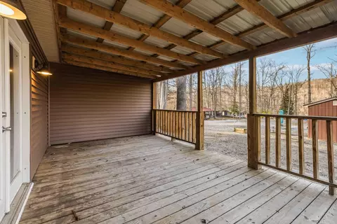 Exterior - 1994 Jasper Bend Rd, Burnside, KY 42519 photo 8 of 9