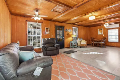 Living - 1994 Jasper Bend Rd, Burnside, KY 42519 photo 2 of 2