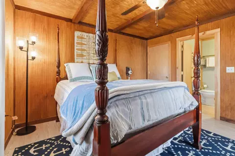 Bedroom - 1994 Jasper Bend Rd, Burnside, KY 42519 photo 4 of 4