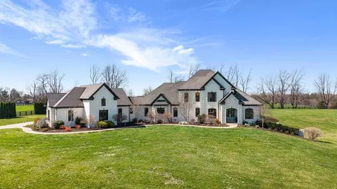 111 Pearl Ln, Nicholasville, KY 40356