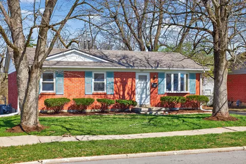 1245 Hialeiah Ct, Lexington, KY 40517