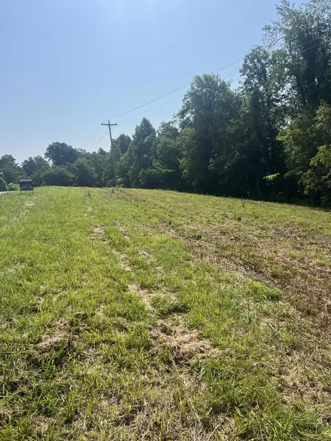 9999 Hwy 2004, Mckee, KY 40447