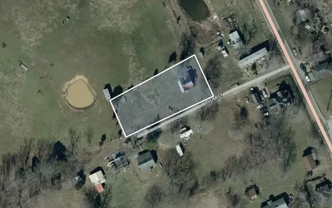 45 Plum St, Dunmor, KY 42339 photo 2