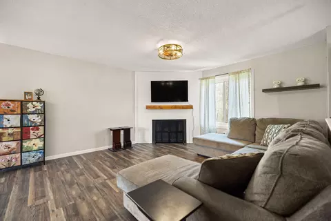29 S Dawkins Ave, West Van Lear, KY 41268 photo 9