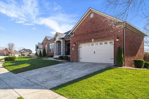 Exterior - 129 Birkdale Dr, Georgetown, KY 40324 photo 4 of 16