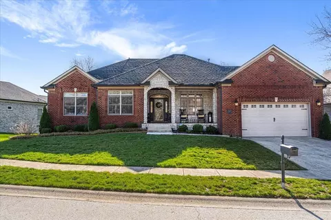 Exterior - 129 Birkdale Dr, Georgetown, KY 40324 photo 2 of 16