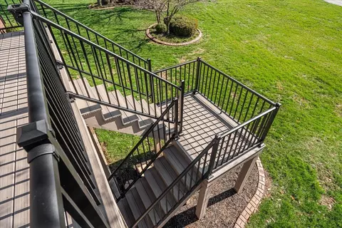 Exterior - 129 Birkdale Dr, Georgetown, KY 40324 photo 10 of 16