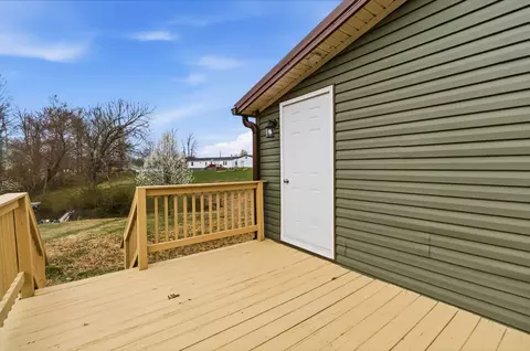 Exterior - 2178 Adams Rd, Corbin, KY 40701 photo 7 of 8