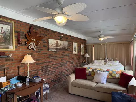 Bedroom - 2572 State Hwy 806, Eolia, KY 40826 photo 1 of 4