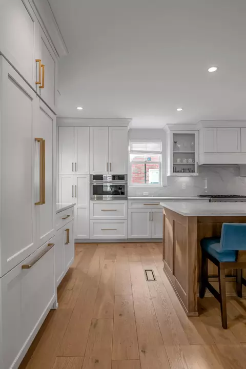 Kitchen - 224 Chenault Rd, Lexington, KY 40502 photo 5 of 12