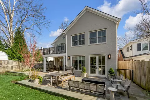 Exterior - 224 Chenault Rd, Lexington, KY 40502 photo 18 of 19