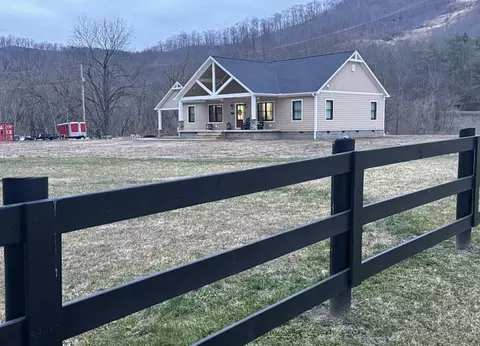 Exterior - 2091 Kentucky 122, Printer, KY 41655 photo 2 of 29