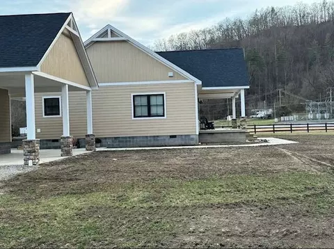 Exterior - 2091 Kentucky 122, Printer, KY 41655 photo 9 of 29