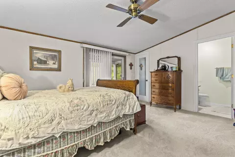 Bedroom - 147 Clearfork Rd, Morehead, KY 40351 photo 4 of 4
