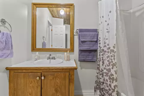 Bath - 147 Clearfork Rd, Morehead, KY 40351 photo 1 of 4