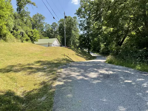 61 Blevins Holw, Olive Hill, KY 41164