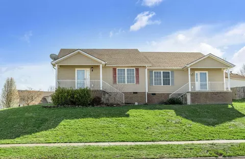 128 Bay Hill Dr, Winchester, KY 40391