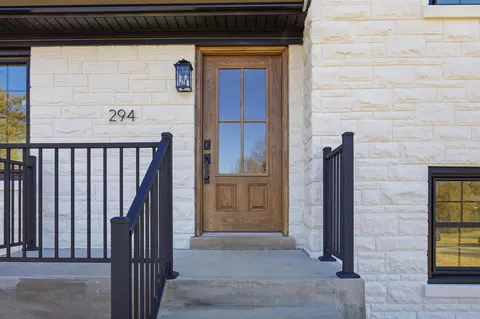 294 Idle Hour Dr, Lexington, KY 40502