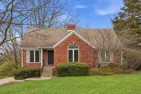 107 Kimberly Dr, Frankfort, KY 40601