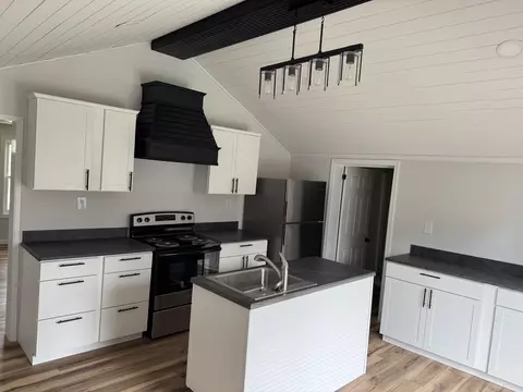 Kitchen - 930 Auger Springs Rd, Corbin, KY 40701 photo 1 of 7
