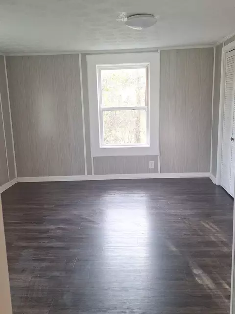 Bedroom - 65 Haskew Ave, Corbin, KY 40701 photo 2 of 2