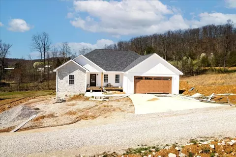 668 Laredo Dr, London, KY 40741