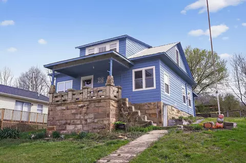239 Railroad Ave, Manchester, KY 40962