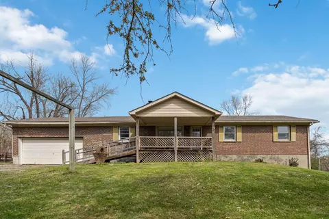 651 Panola Rd, Waco, KY 40385