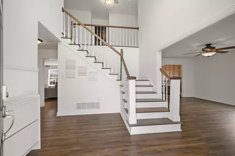 307 Brookgreen Dr, Berea, KY 40403