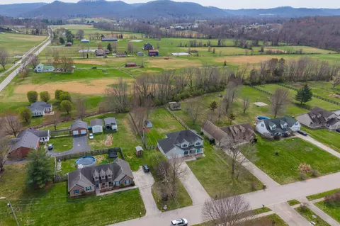 View/Area - 307 Brookgreen Dr, Berea, KY 40403 photo 4 of 4