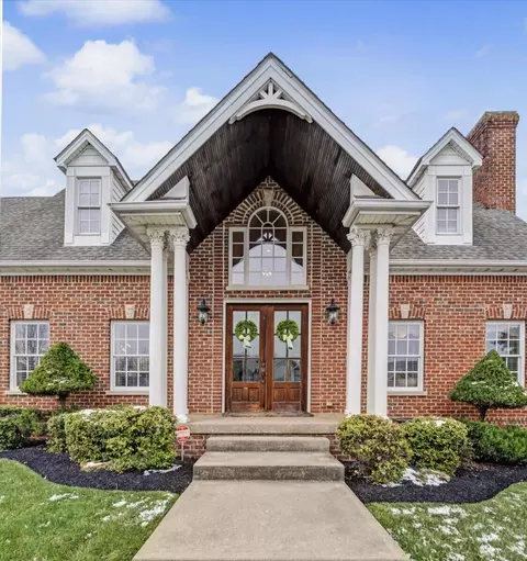 501 Breezewood Cir, Richmond, KY 40475
