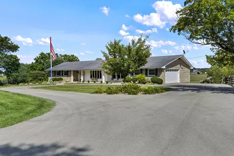 2509 Mount Sterling Rd, Winchester, KY 40391