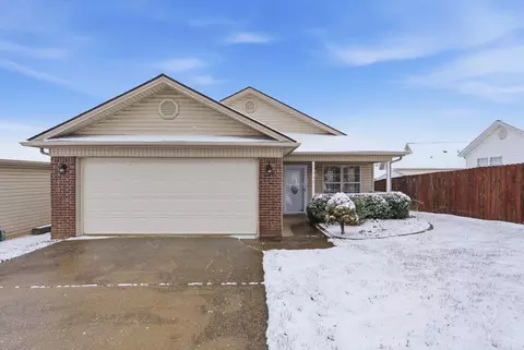 2541 Checkerberry Dr, Lexington, KY 40509