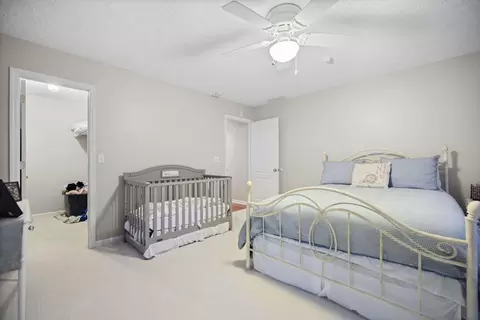 Bedroom - 184 Keith Dr, Berea, KY 40403 photo 8 of 12