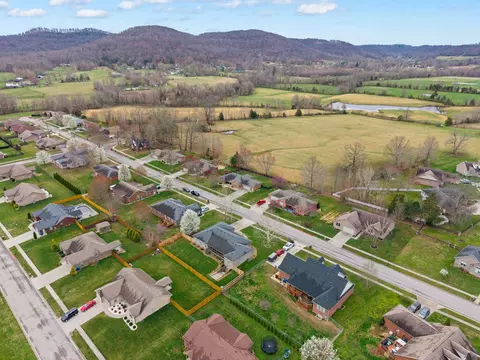 View/Area - 184 Keith Dr, Berea, KY 40403 photo 9 of 23
