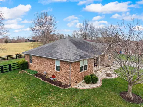 View/Area - 184 Keith Dr, Berea, KY 40403 photo 4 of 23