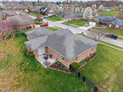 View/Area - 184 Keith Dr, Berea, KY 40403 photo 3 of 23