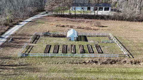 9999 Level Green Rd, Corbin, KY 40701 photo 2