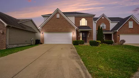 929 Sugarbush Trl, Lexington, KY 40509