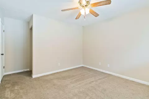 Bedroom - 1388 Oak Ridge Rd, Corbin, KY 40701 photo 7 of 12
