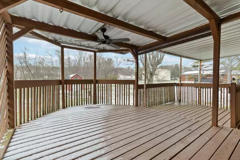 Exterior - 1388 Oak Ridge Rd, Corbin, KY 40701 photo 4 of 7