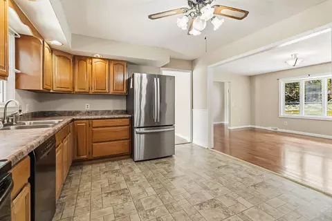 Kitchen - 1388 Oak Ridge Rd, Corbin, KY 40701 photo 3 of 4
