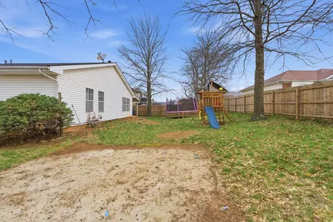 Exterior - 204 Sturbridge Dr, Georgetown, KY 40324 photo 9 of 10