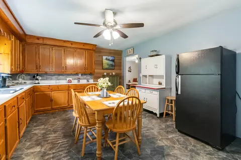Kitchen - 69 Willow Rd, Corbin, KY 40701 photo 3 of 5