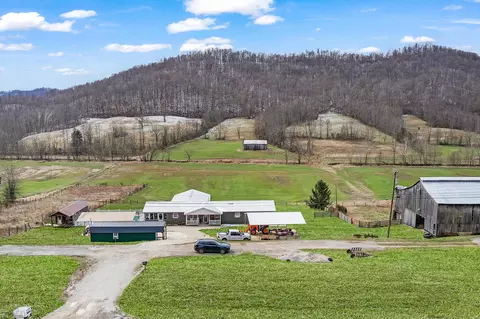 37 Westerfield Ln, Vanceburg, KY 41179