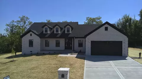 168 Central Park Ave, Berea, KY 40403