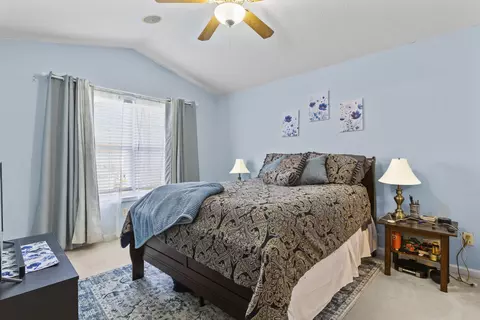 Bedroom - 100 River Run Ct, Georgetown, KY 40324 photo 5 of 6