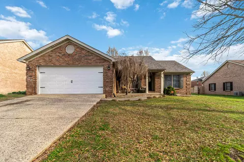 262 Vicksburg Dr, Nicholasville, KY 40356